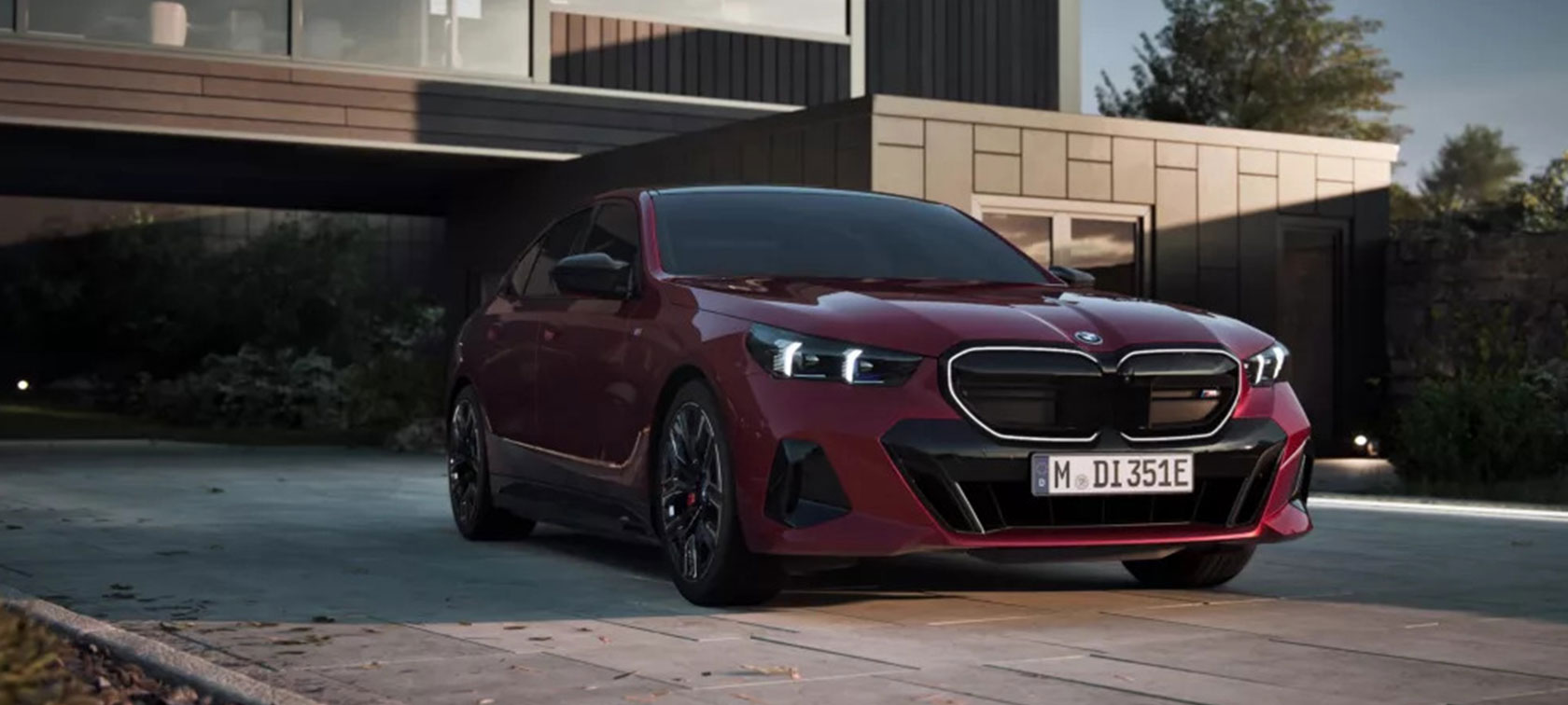 BMW i5 M60
